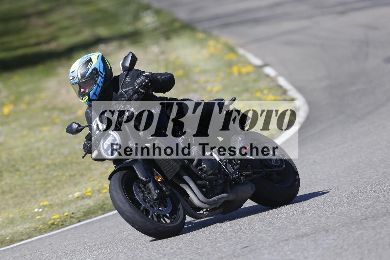 /05 07.04.2026 Cornu Master School ADR/Gruppe gruen/1